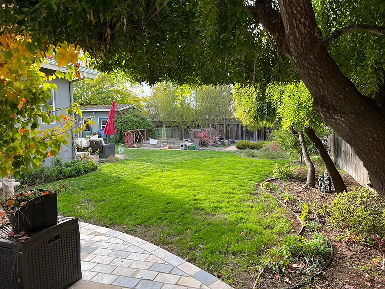169 Marie Way — Photo 30