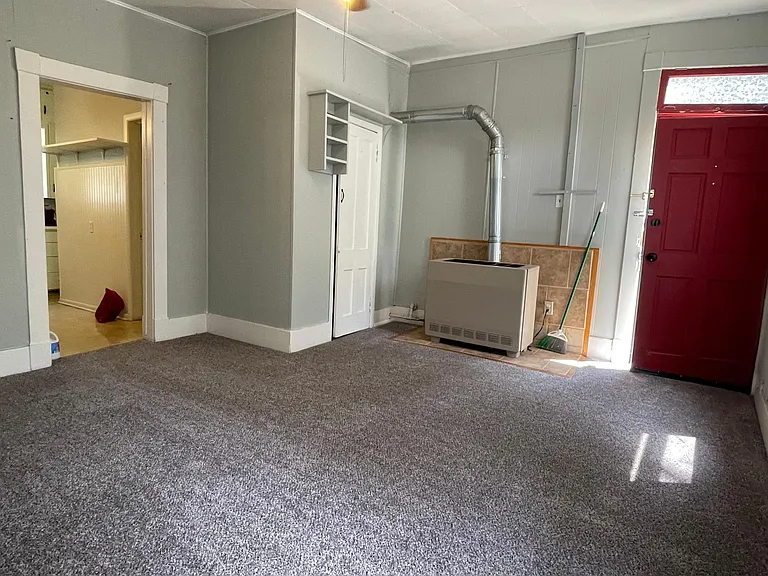 312 Ruxton Ave #9 — Photo 6