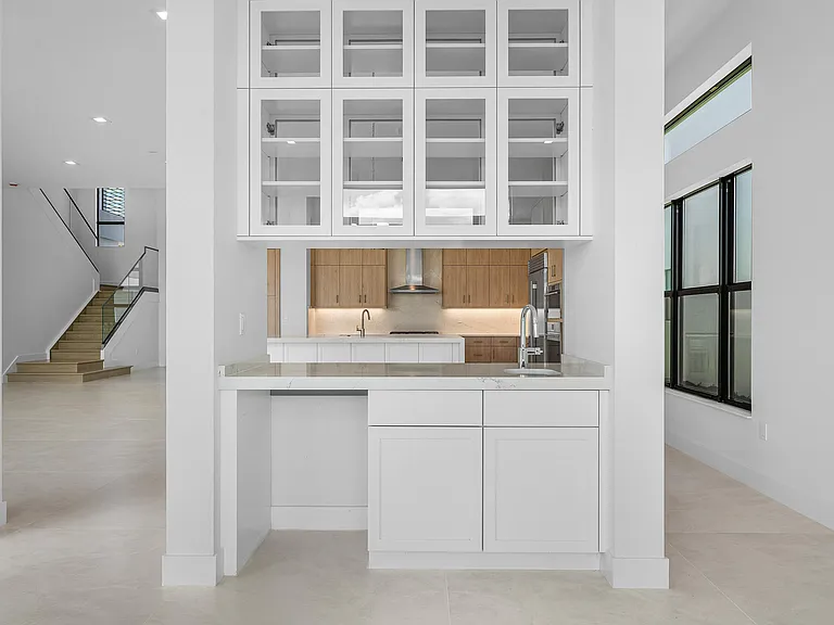 9516 Riverside Park Dr — Photo 19