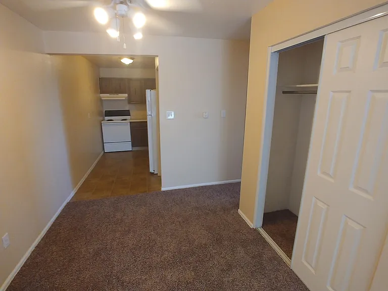 Bruin Manor (TS) — Photo 19