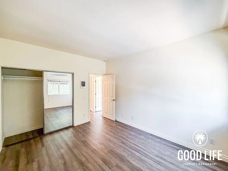 4461 Park Blvd #5 — Photo 10