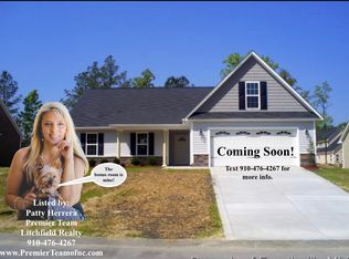 4610 Cedar Pass Dr, Hope Mills, NC 28348