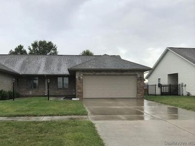 238 W Plummer Blvd, Chatham, IL, 62629