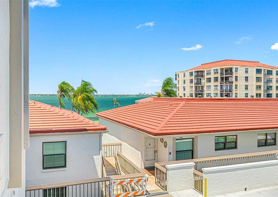 1st image of 6211 SUN BOULEVARD #303