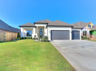12504 S 102nd East Ave, Bixby, OK 74008