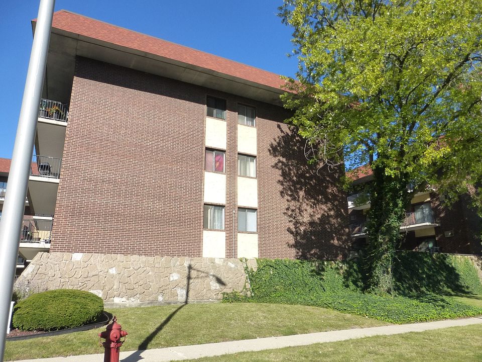 1st image of 9520 Mayfield Ave Unit 104N