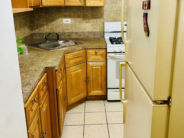 89-12 170th Street image 4 of 12