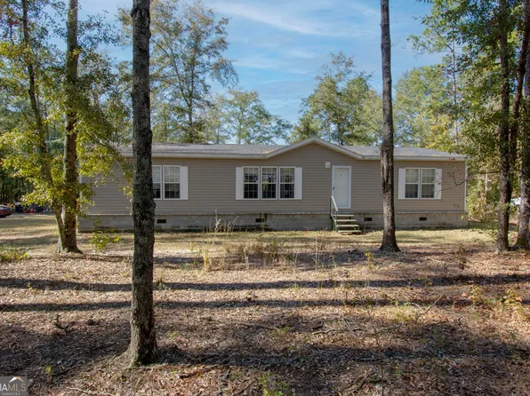 310 Kemp Rd, Swainsboro, GA 30401