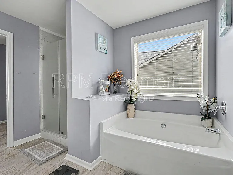 2909 Estate View Ct — Photo 22