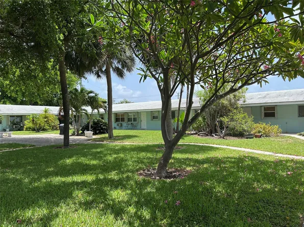 3801 NE 22nd Terrace #9, Lighthouse Point, FL 33064