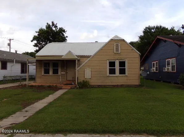834 W Saint Peter St, New Iberia, LA 70560