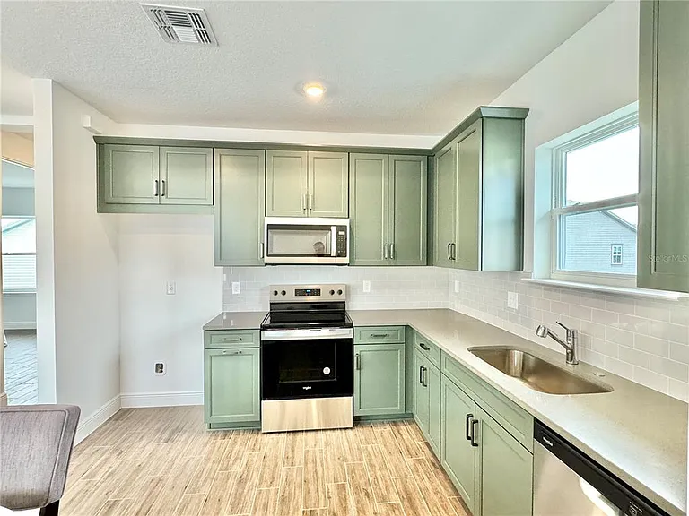 13442 Leggett Aly — Photo 13