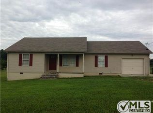 136 Hunt Hollow Dr, Estill Springs, TN 37330