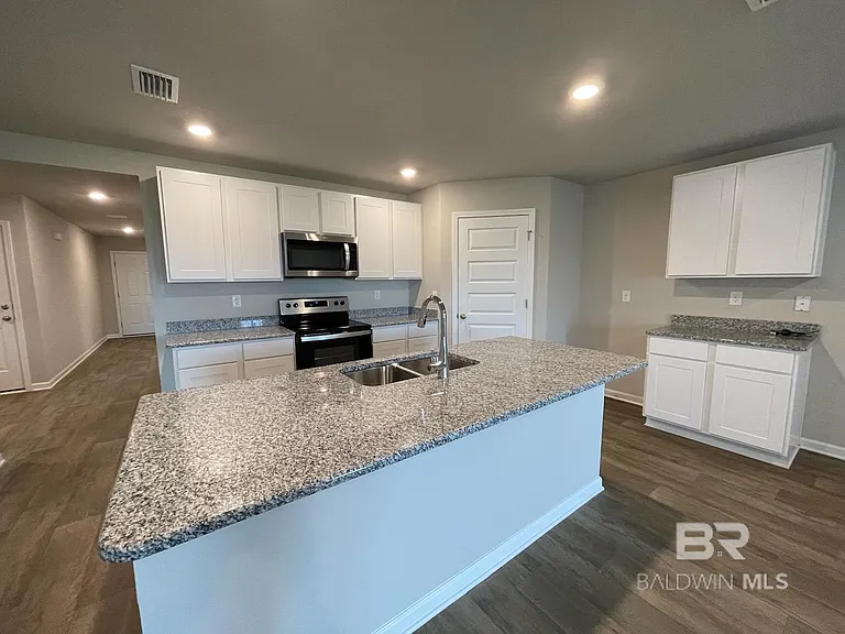23234 Shadowridge Dr — Photo 2