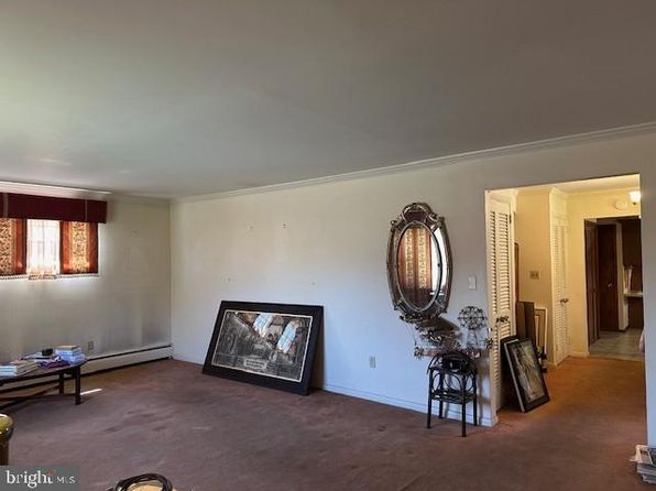 558 S 24th St, Harrisburg, PA 17104
