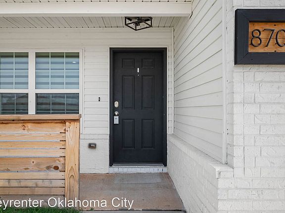 3rd image of 8705 SW 44th Cir