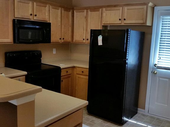 4th image of 1654 Heather Chase Dr