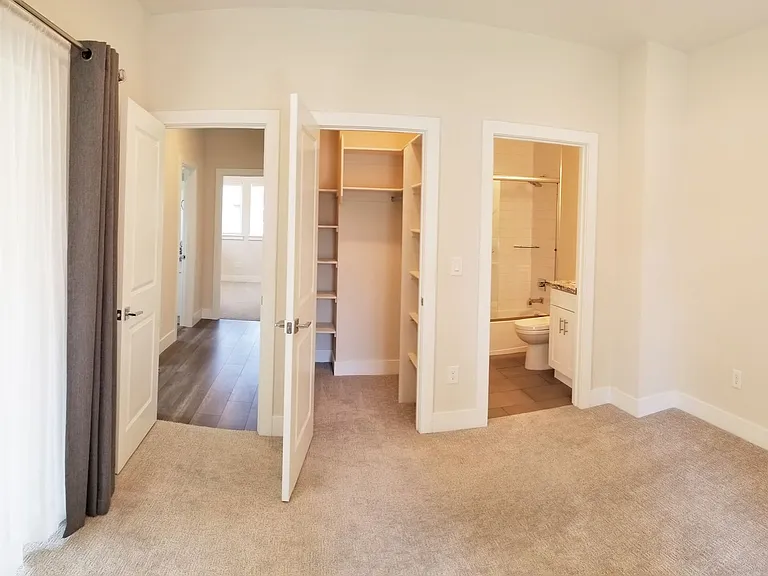 53 Rio Viale Ct — Photo 30