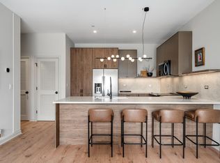 Novu Apartments, Niles, IL 60714