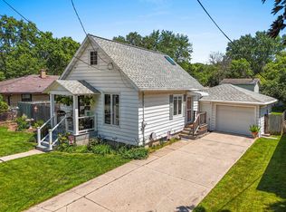 1107 Wirtz Ave, Green bay, WI 54304