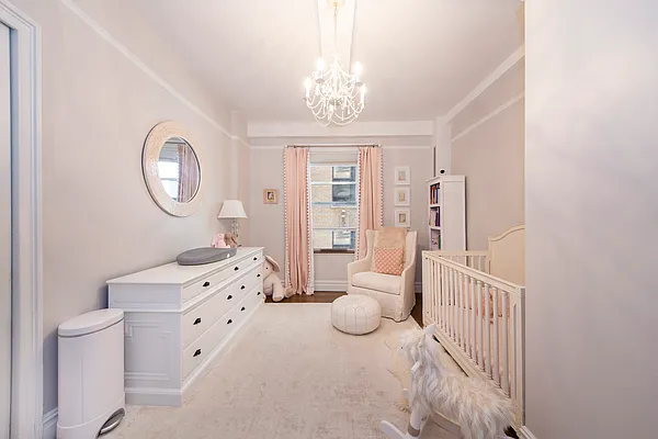Sold by Compass | media 9