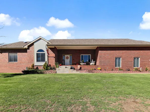 48 W Stevie Ct, Goddard, KS 67052