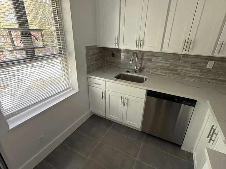 196-32 69th Ave #D — Photo 7