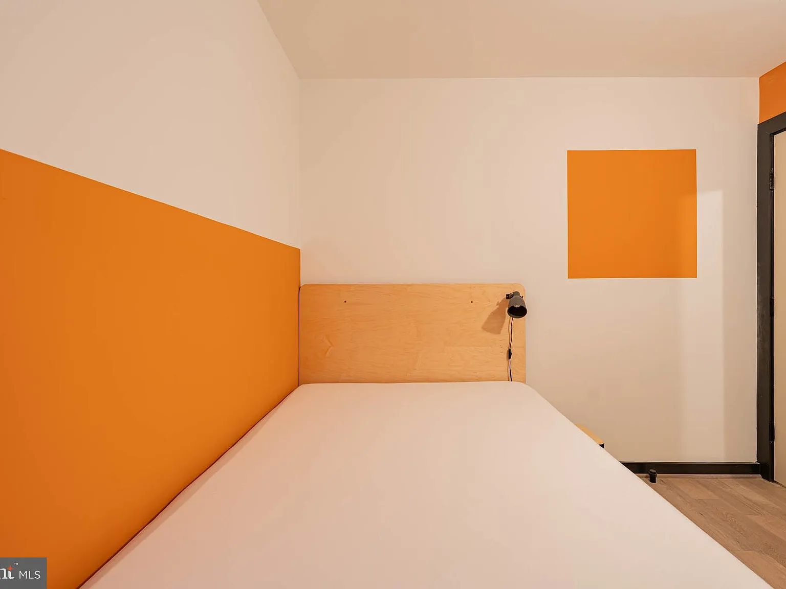1 bed, $1,410 — Photo 4
