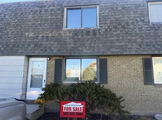 1822 Mactavish Ct APT 4, Rawlins, WY 82301