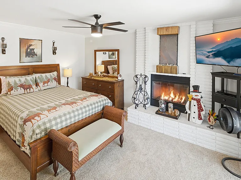 master bedroom- first floor