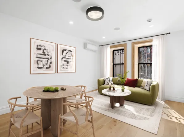 757 Putnam Avenue image 1 of 7