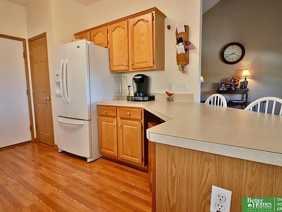5th image of 6705 S 116th St