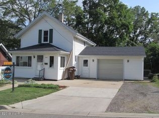 837 W Washington St, Ionia, MI 48846
