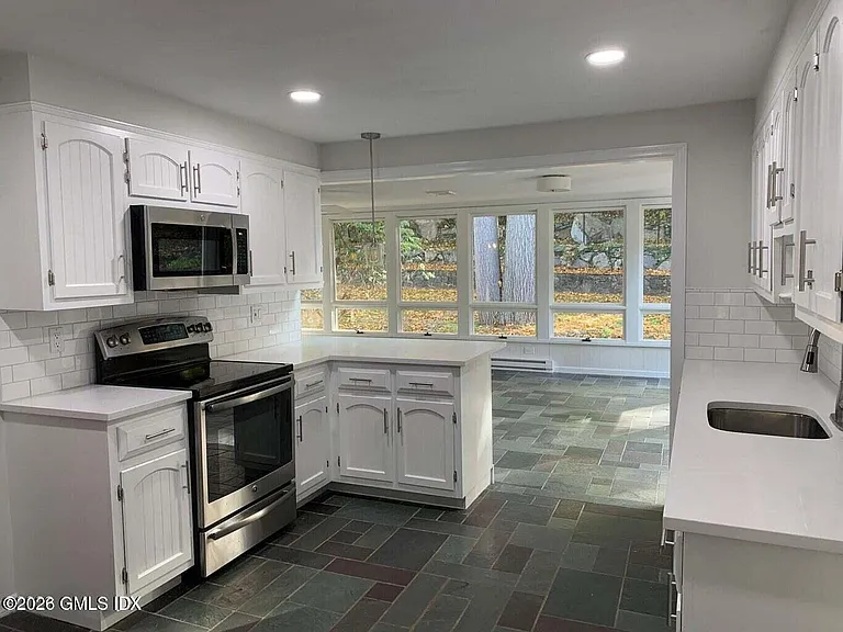 26 Revere Rd — Photo 11