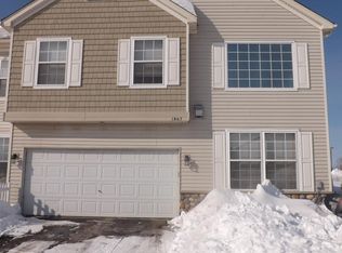 1867 Wildflower Ct, Shoreview, MN 55126