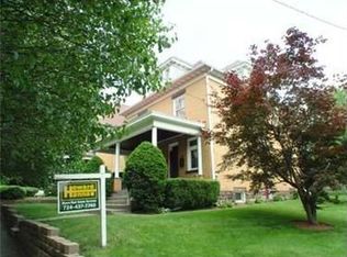 30 Oakland Ave, Uniontown, PA