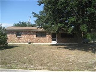 2nd image of 1870 Brandy Ln