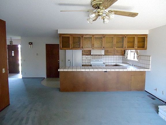 4th image of 3146 Messinger Dr