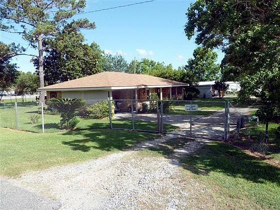 1st image of 4715 Bayou Black Dr