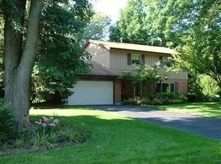 650 Deauville Dr, Dayton, OH 45429