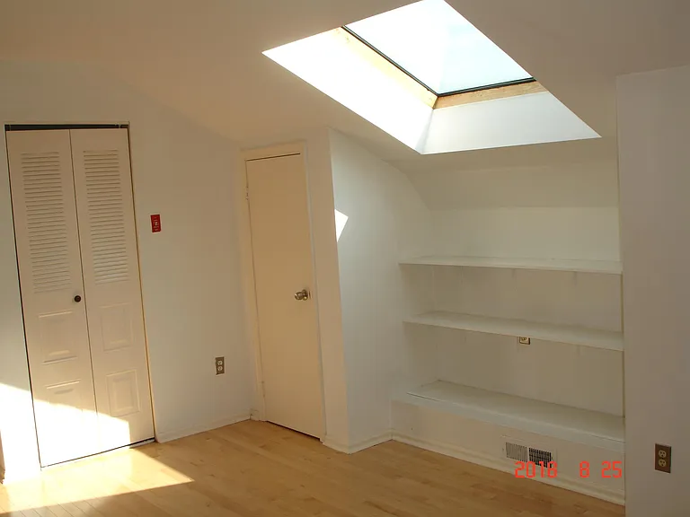 1706 Amanda Ct — Photo 23