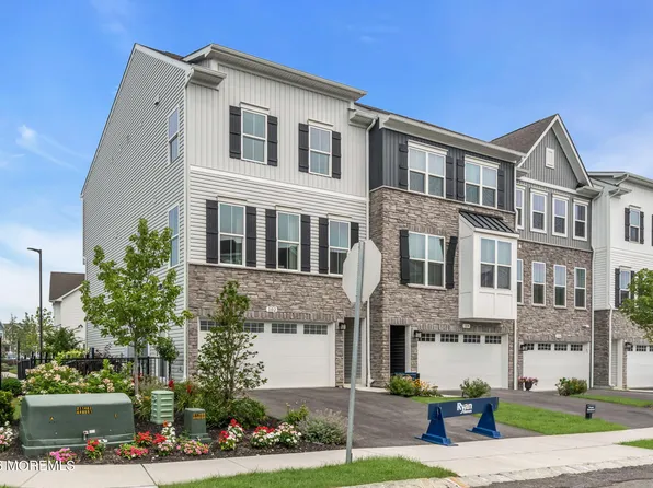 102 S Durham Drive #1226, Howell, NJ 07731