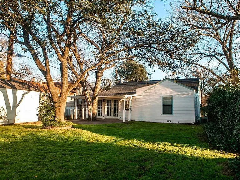 1325 Smilax Ave — Photo 20