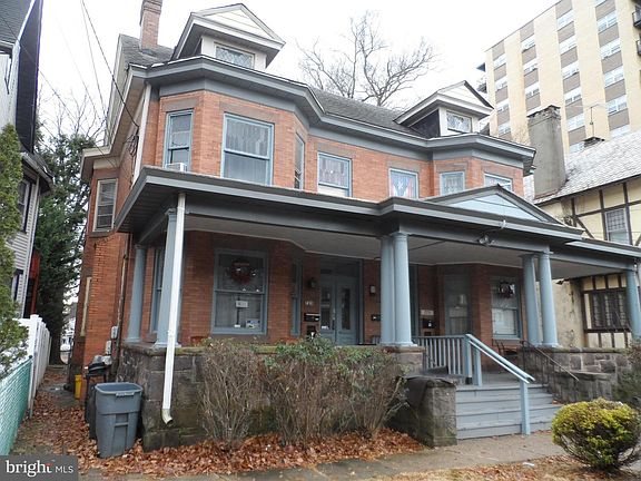 2nd image of 723 W State St #725