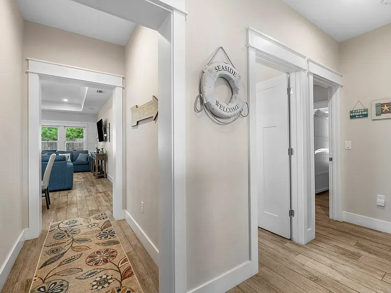 228 Palm Beach Dr — Photo 4