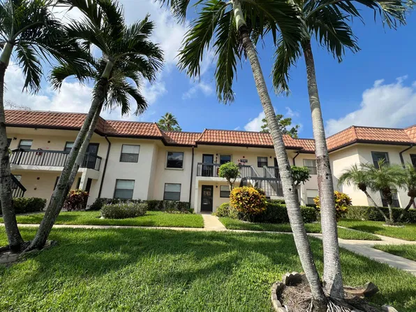7281 Golf Colony Court #203, Lake Worth, FL 33467