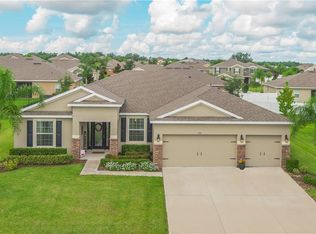 1130 Spinning Wheel Dr, Apopka, FL 32712