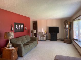 1301 8th Ave SW, Jamestown, ND 58401