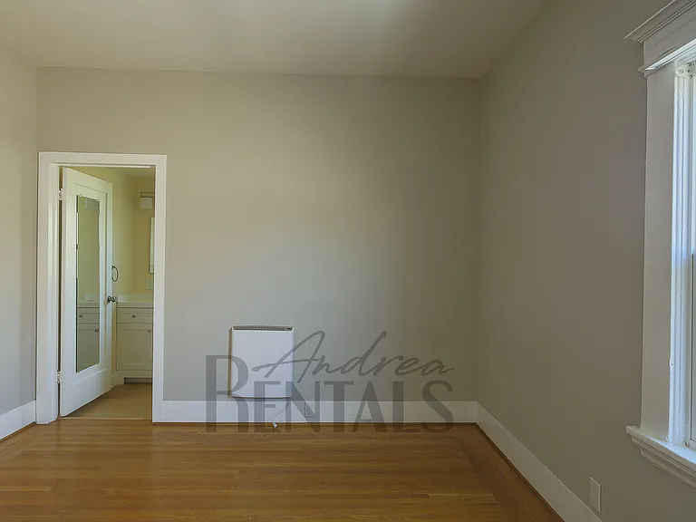 1262B 62nd St — Photo 24