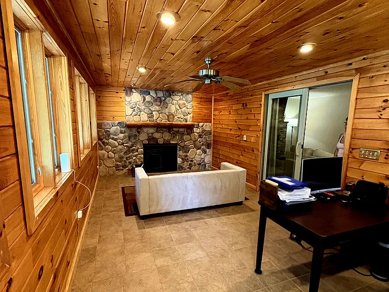 4 Woodlake Dr — Photo 10